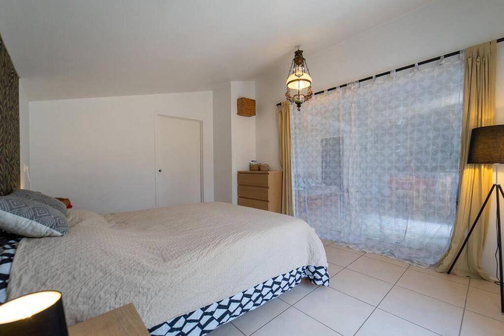 Flat Apartment Doussard Luaran gambar